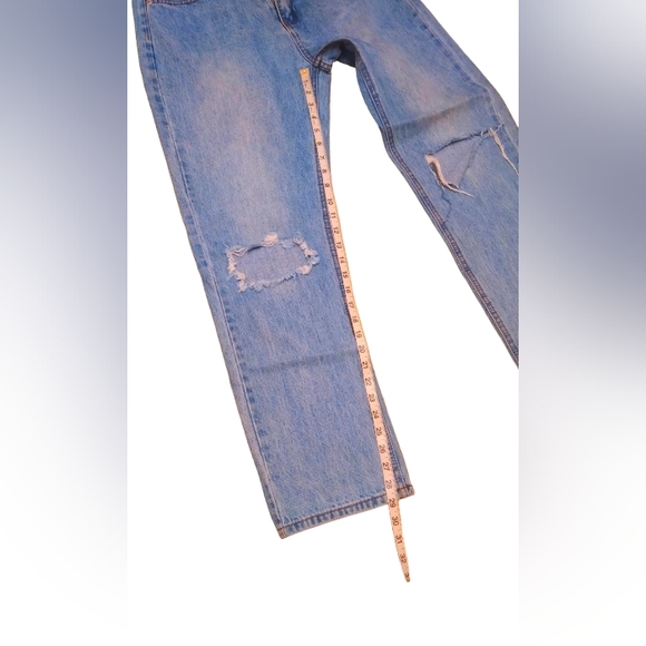 Princess Polly High Rise Distressed Women Jeans Size 4. - Picture 9 of 11